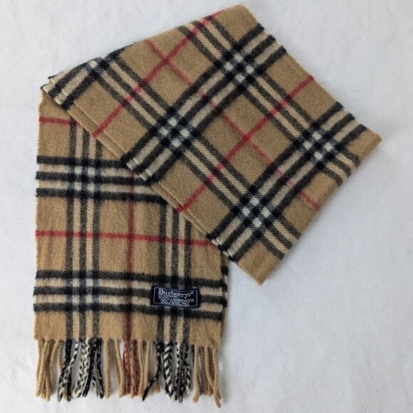 Used Burberry Scarf Beige – Unisex Lambswool Check – Luxury Winter Essential. - Picture 1 of 7
